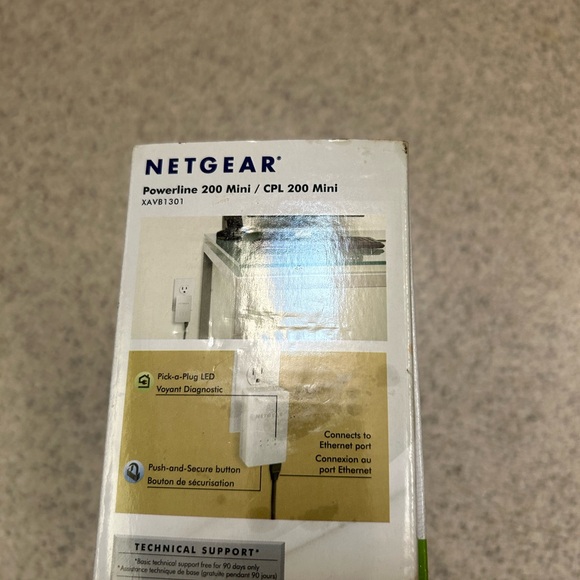 Brand new Netgear Powerline 200 mini - Picture 3 of 5